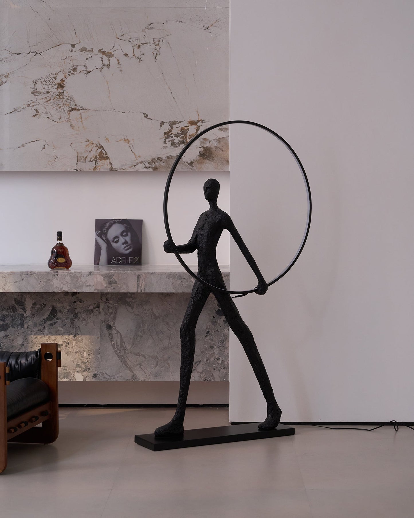 Aeon Sculpture Floor Lamp - Loonglight
