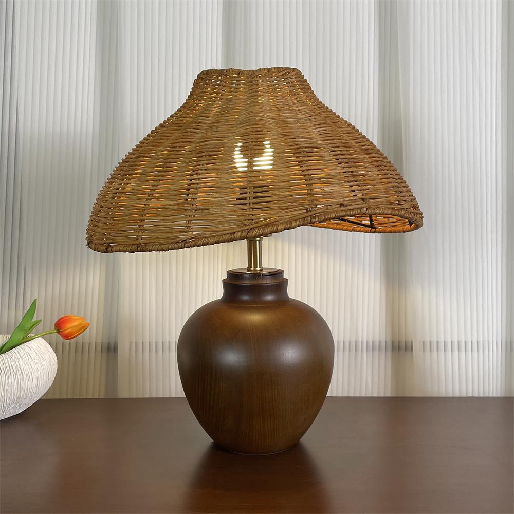 Amalia Table Lamp - Loonglight