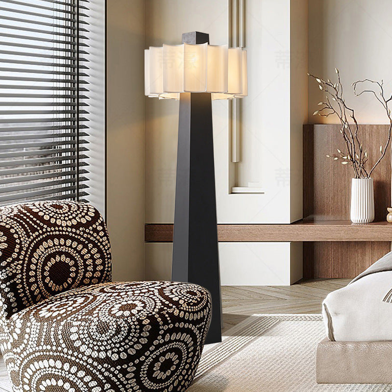 Pantheon Pleated Table Lamp - Loonglight