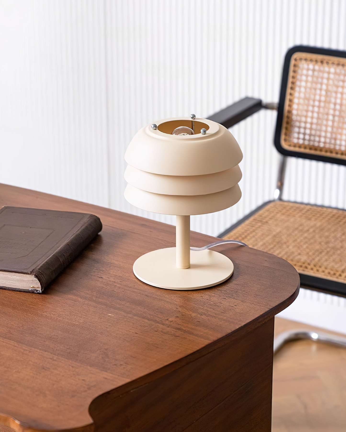 Aulenti Table Lamp - Loonglight