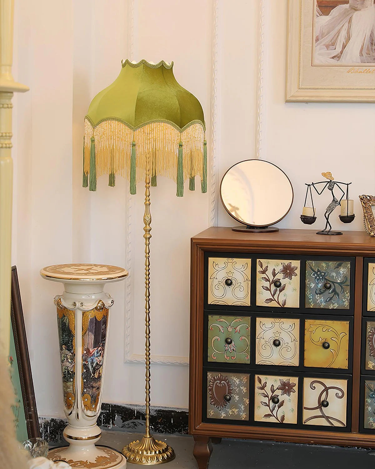 Fina Tassel Floor Lamp - Loonglight