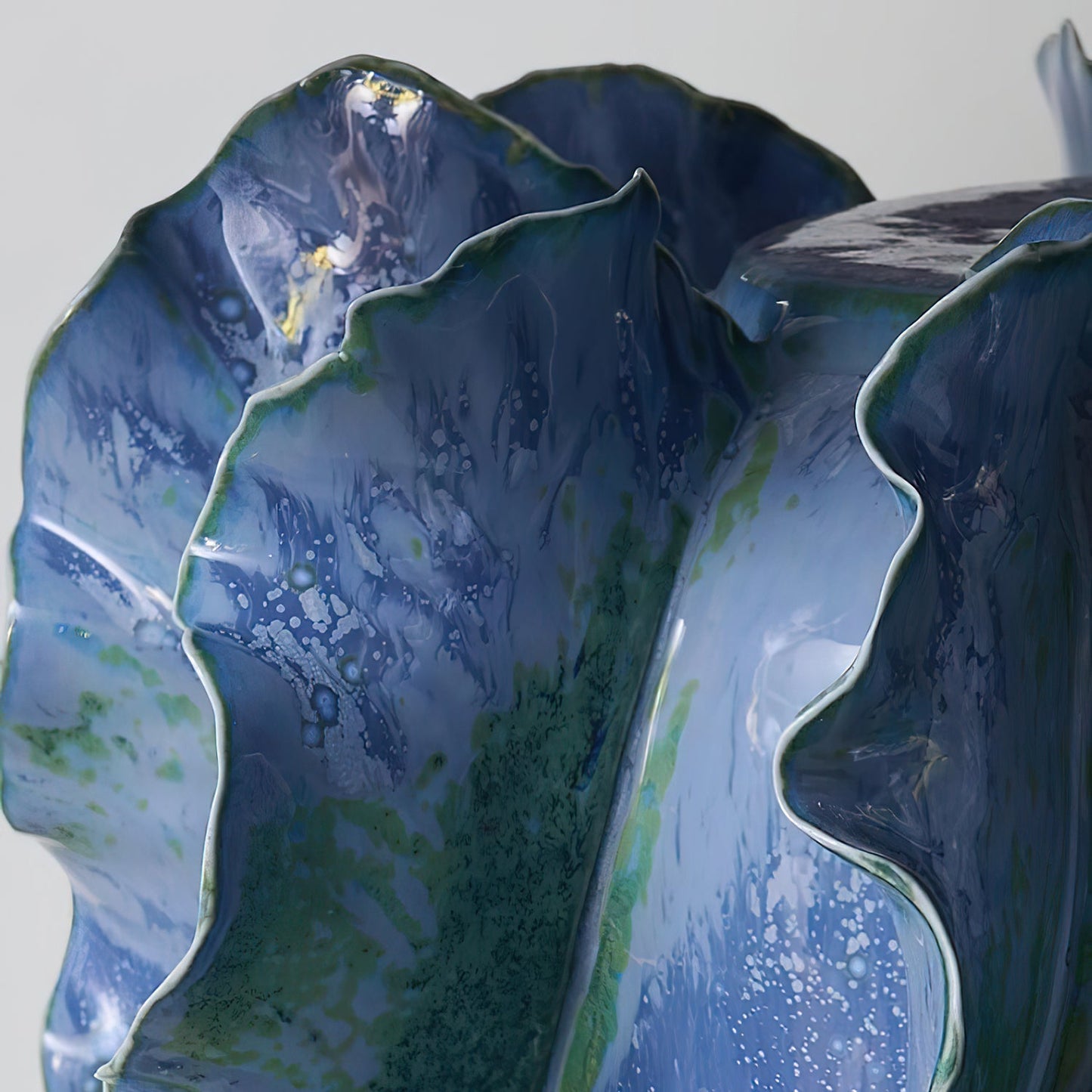 Helios Blue Table Lamp - Loonglight