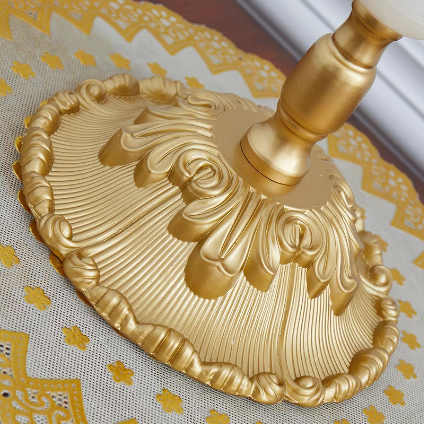 Jewels Tassel Table Lamp - Loonglight