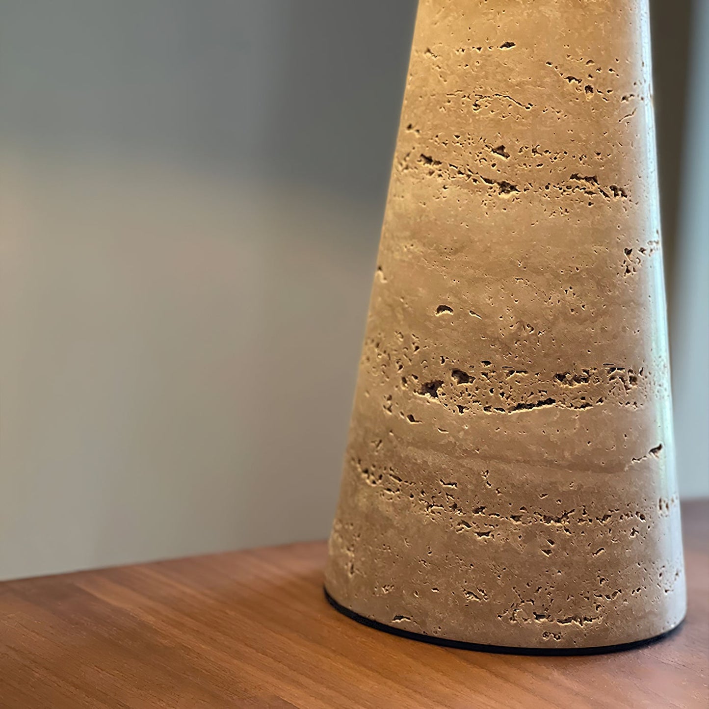 Lulu Travertine Table Lamp - Loonglight