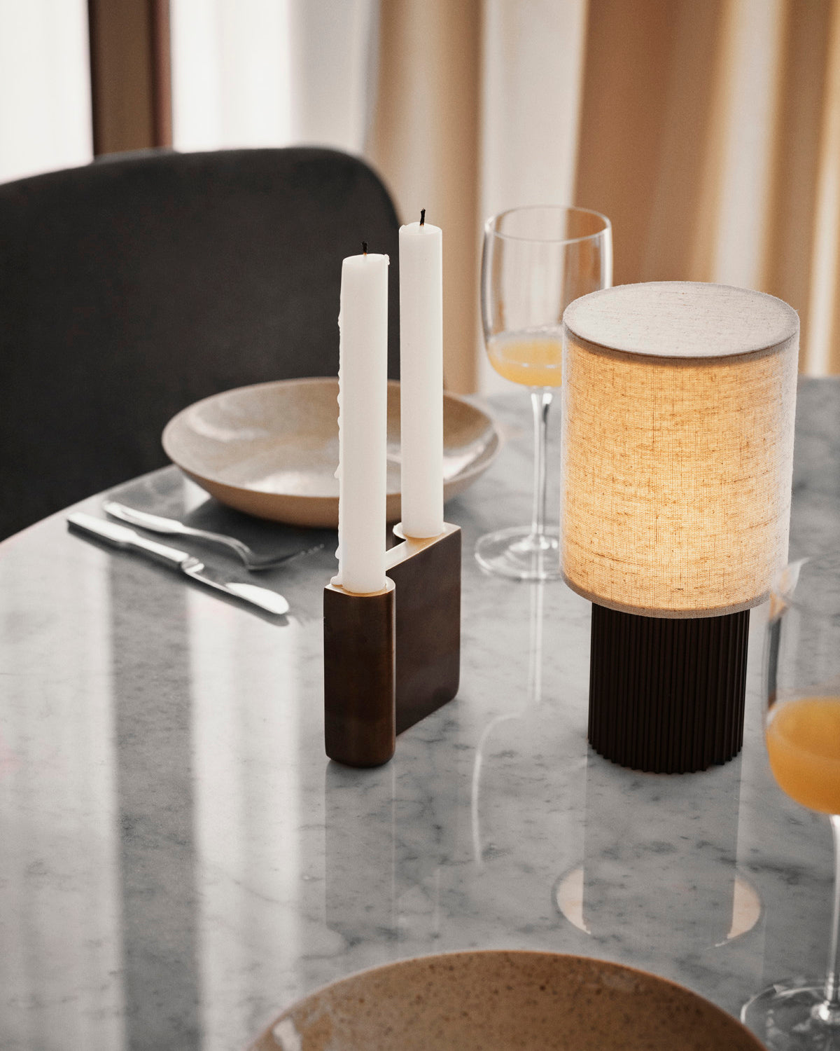 Manhattan Table Lamp - Loonglight