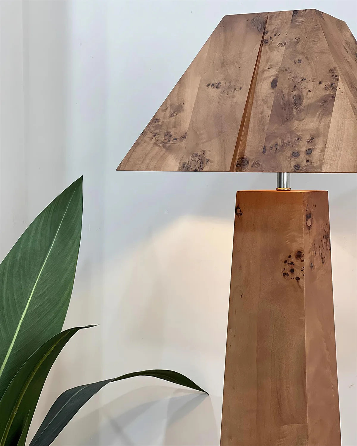 Marine Floor Lamp - Loonglight