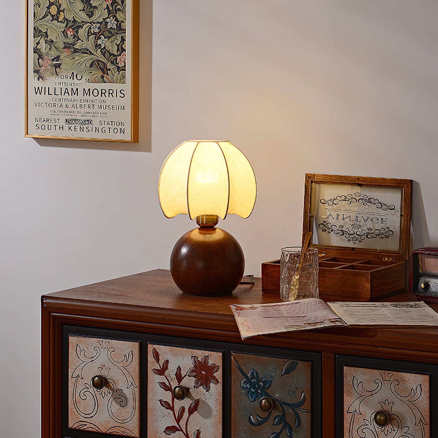 Peonies Table Light - Loonglight