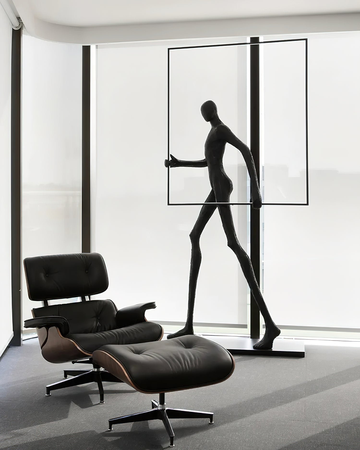 Aeon Sculpture Floor Lamp - Loonglight