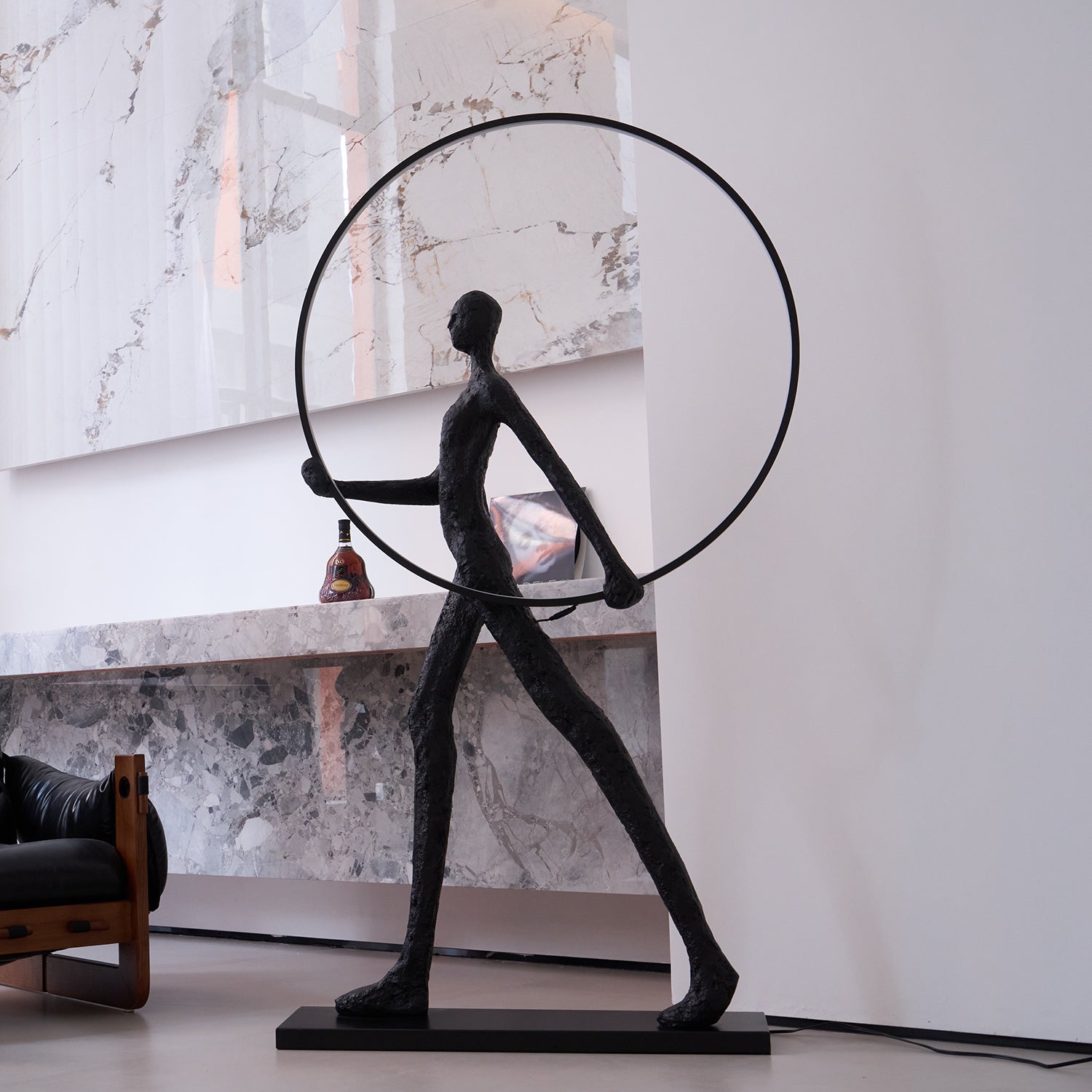 Aeon Sculpture Floor Lamp - Loonglight