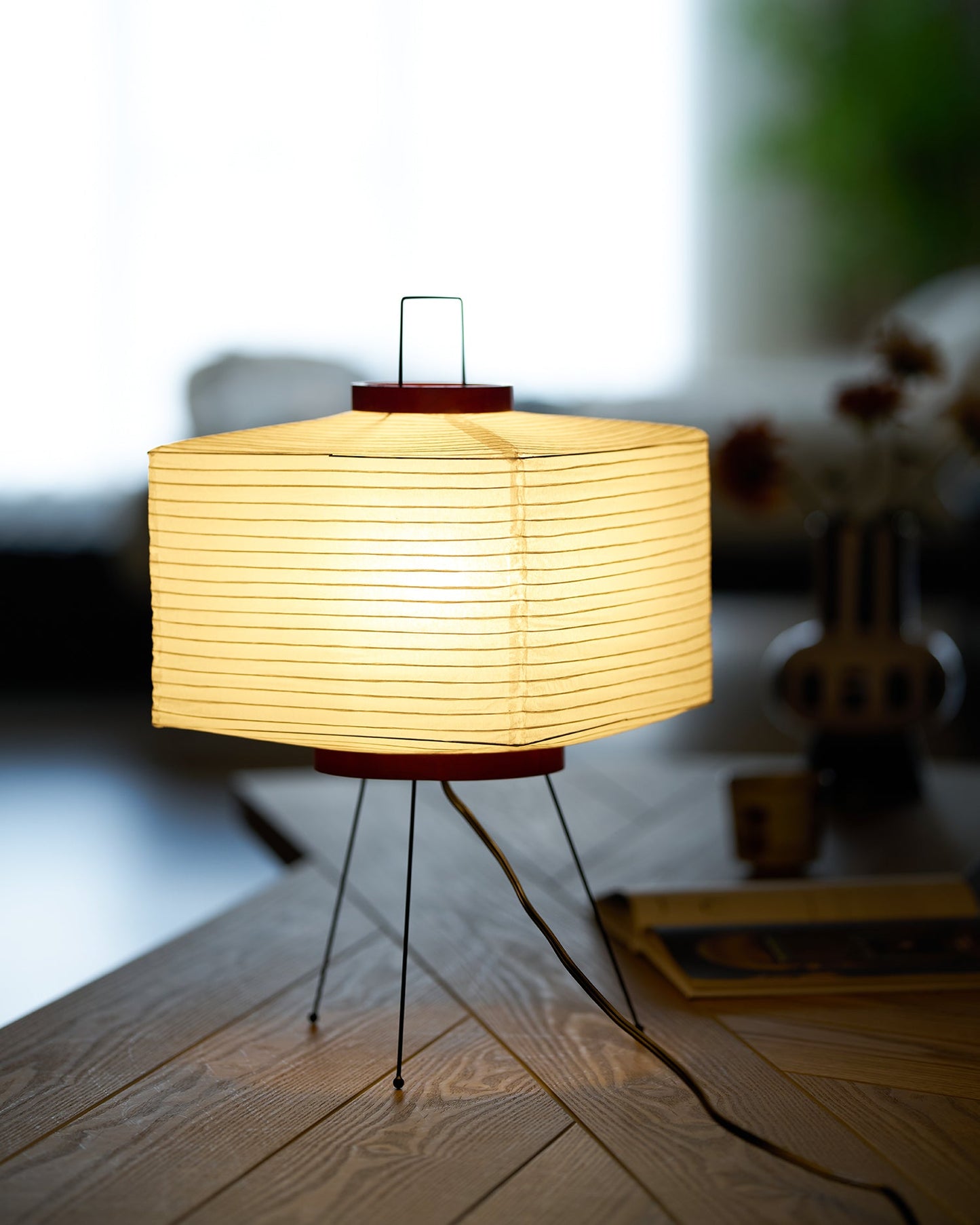 Akari 7A Table Lamp - Loonglight