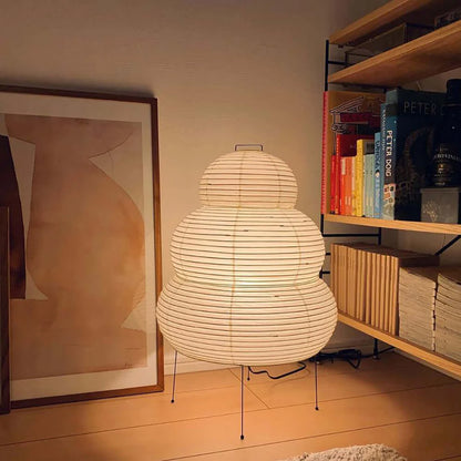 Akari 24N Table Lamp 8