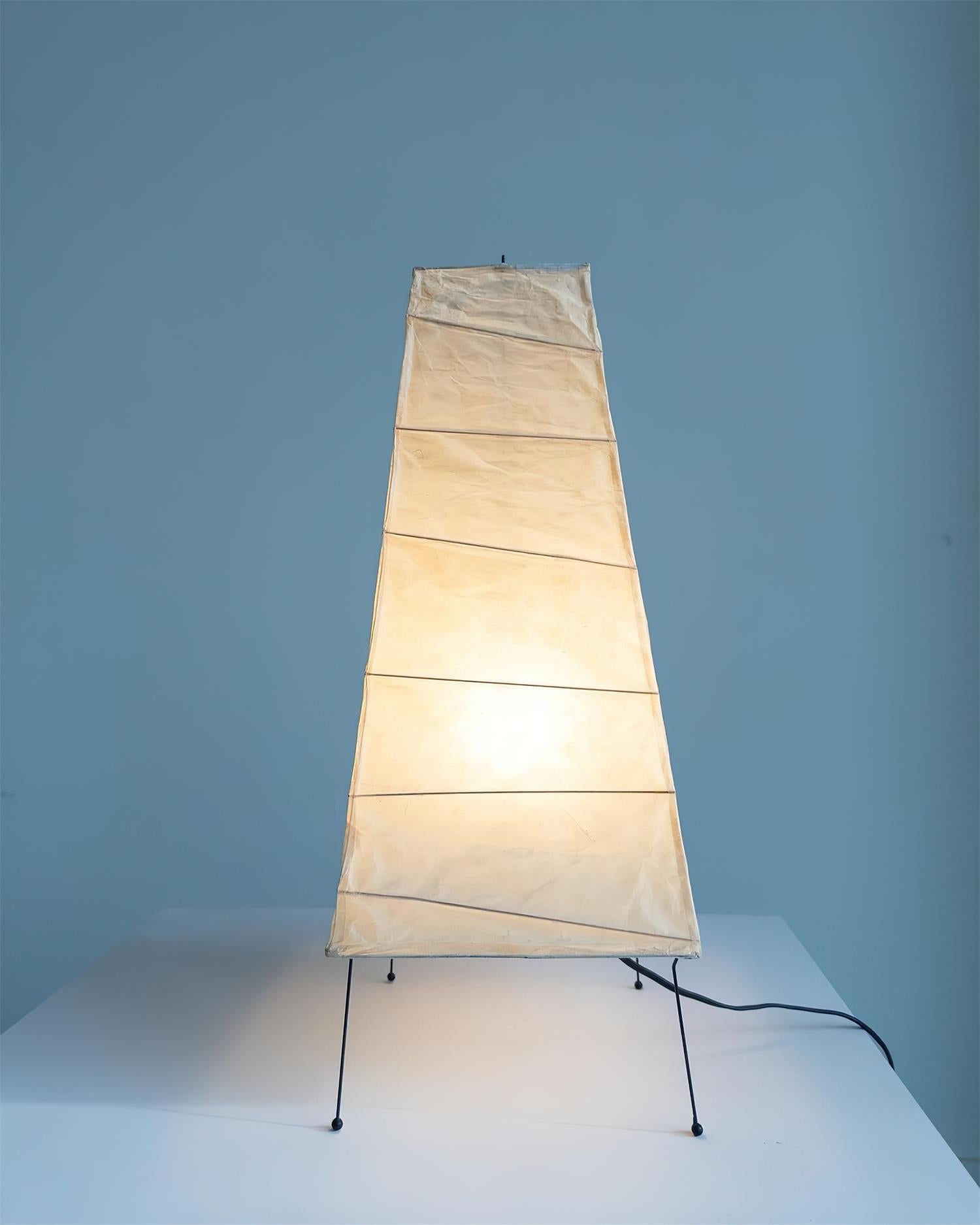 Akari 4N Table Lamp - Loonglight