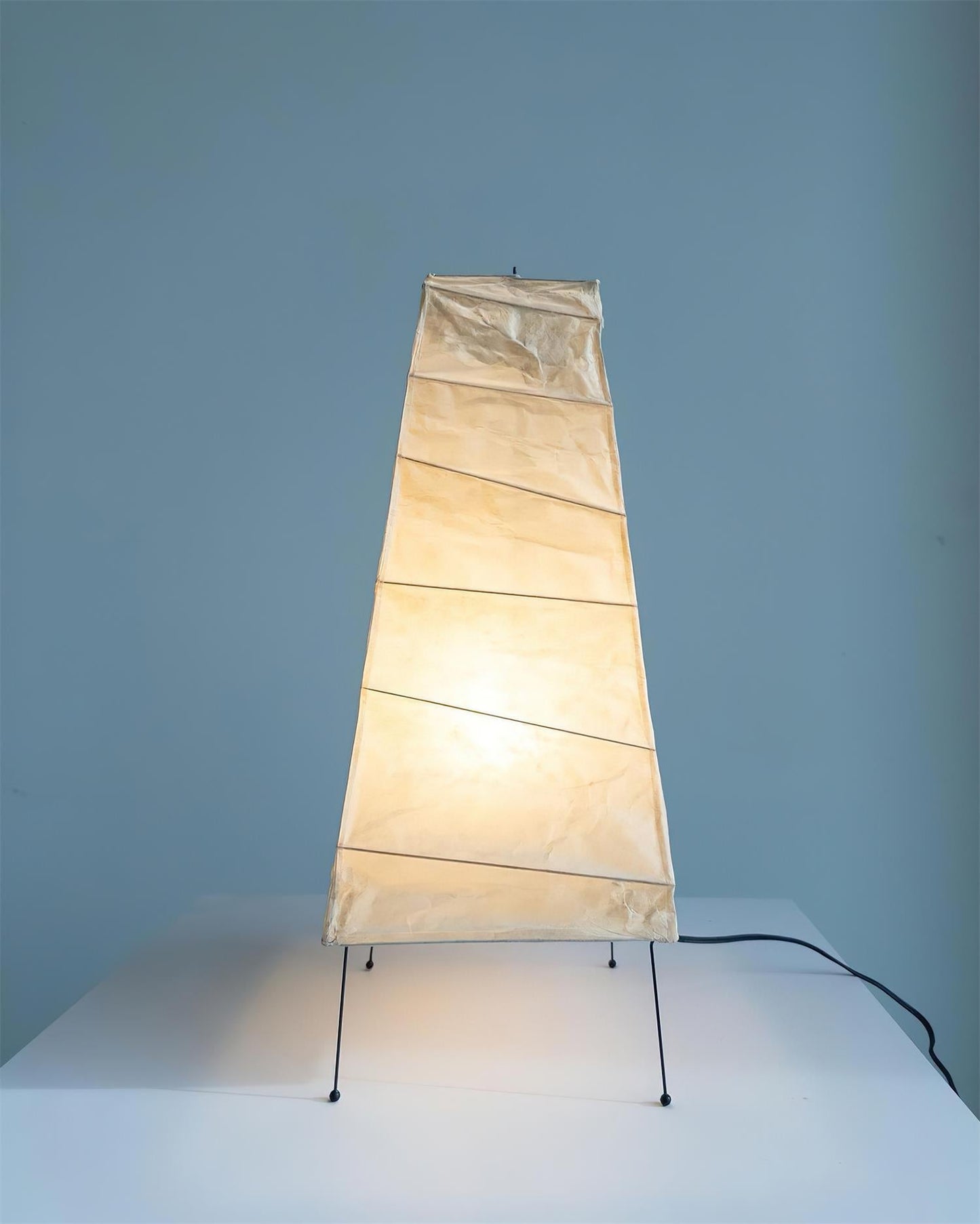 Akari 4N Table Lamp - Loonglight