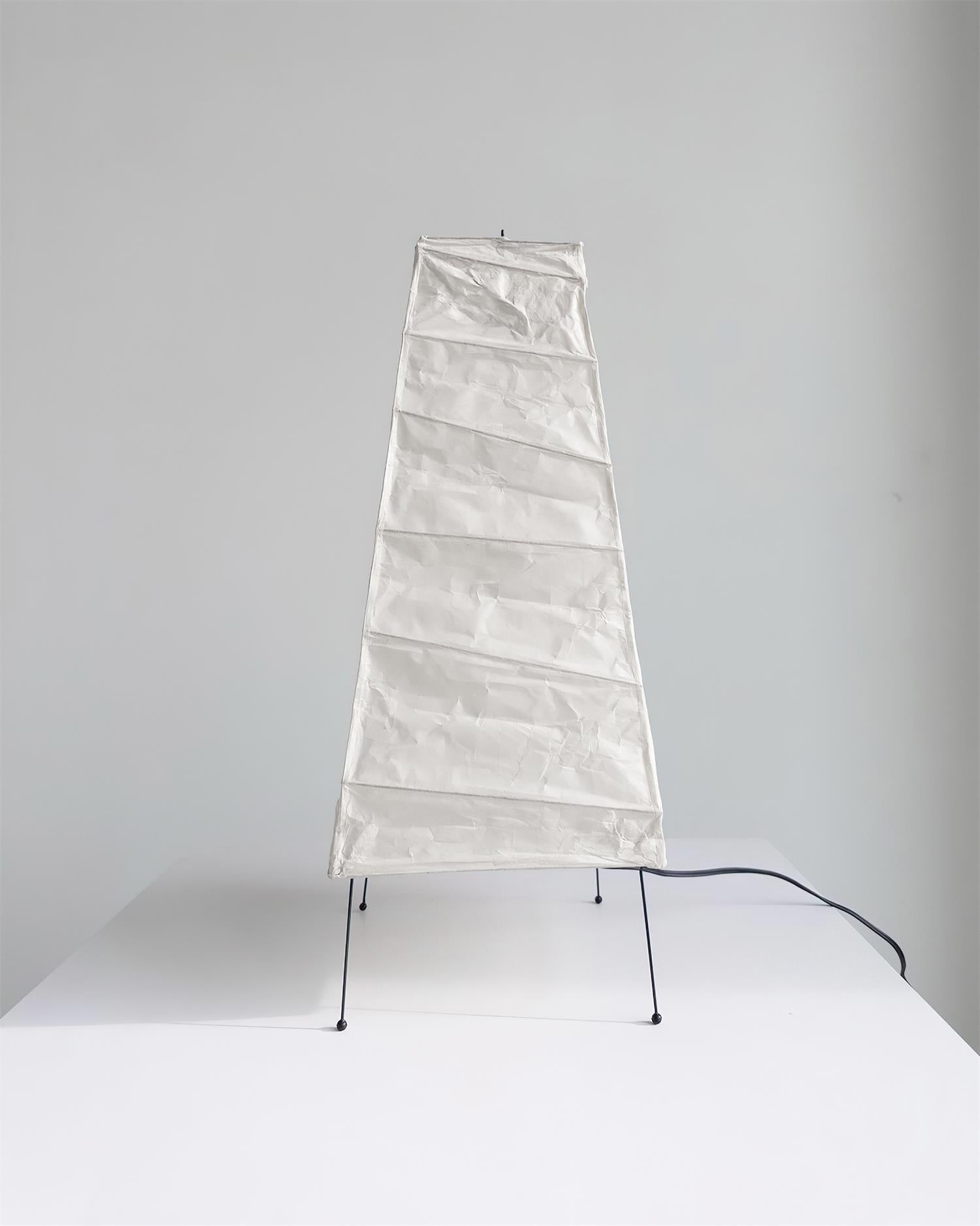 Akari 4N Table Lamp - Loonglight