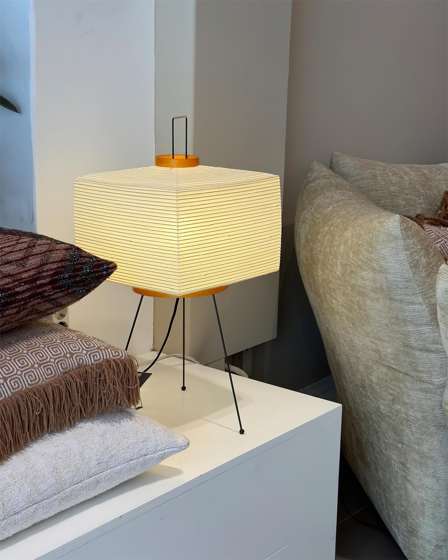 Akari 7A Table Lamp - Loonglight