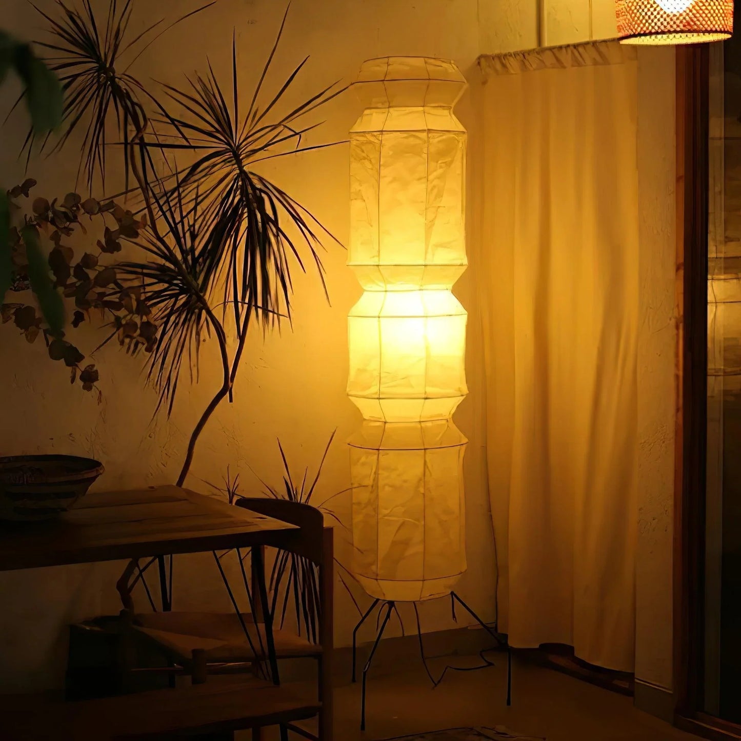 Akari_UF4-L6_Floor_Lamp_4