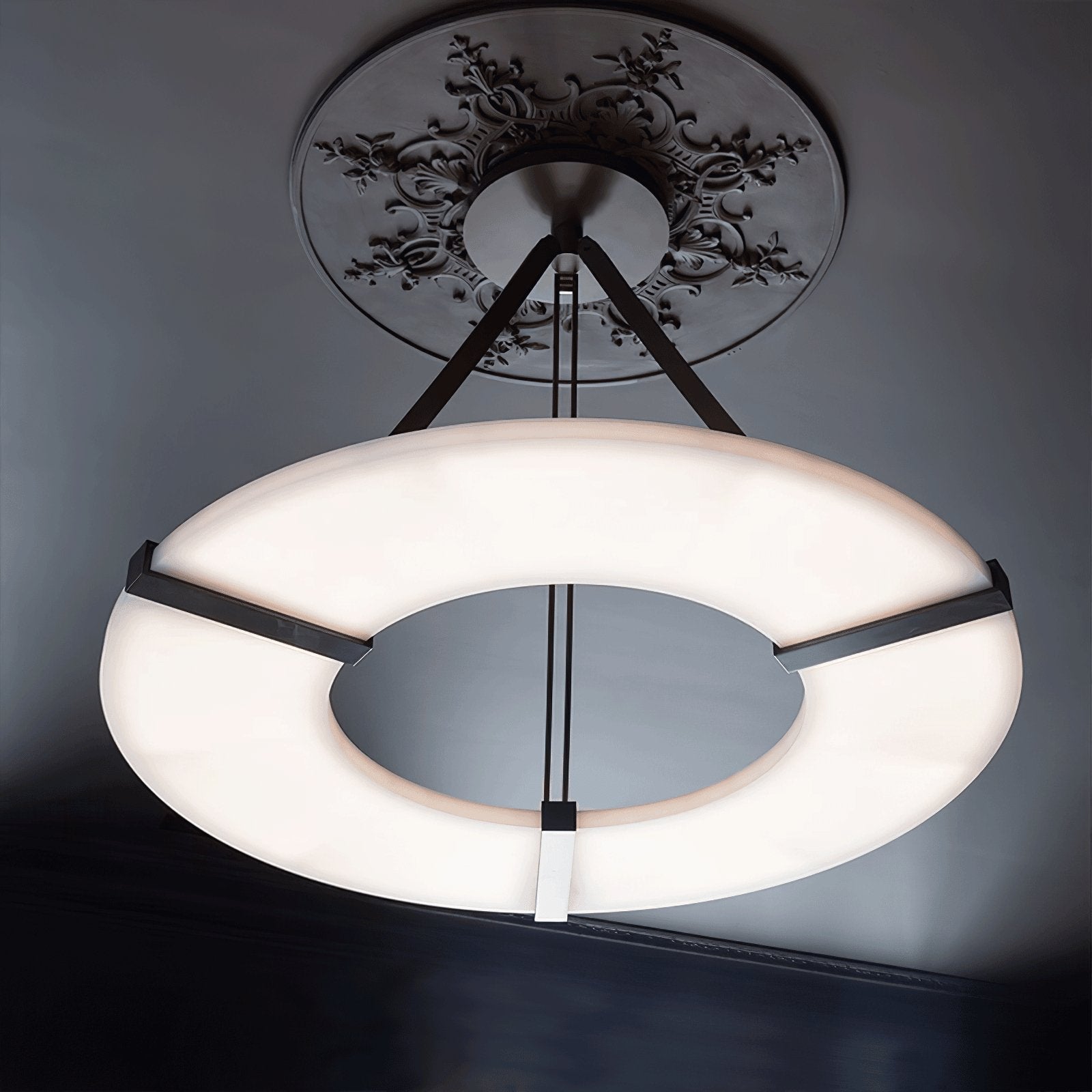 Alabaster Halo Pendant Light - Loonglight
