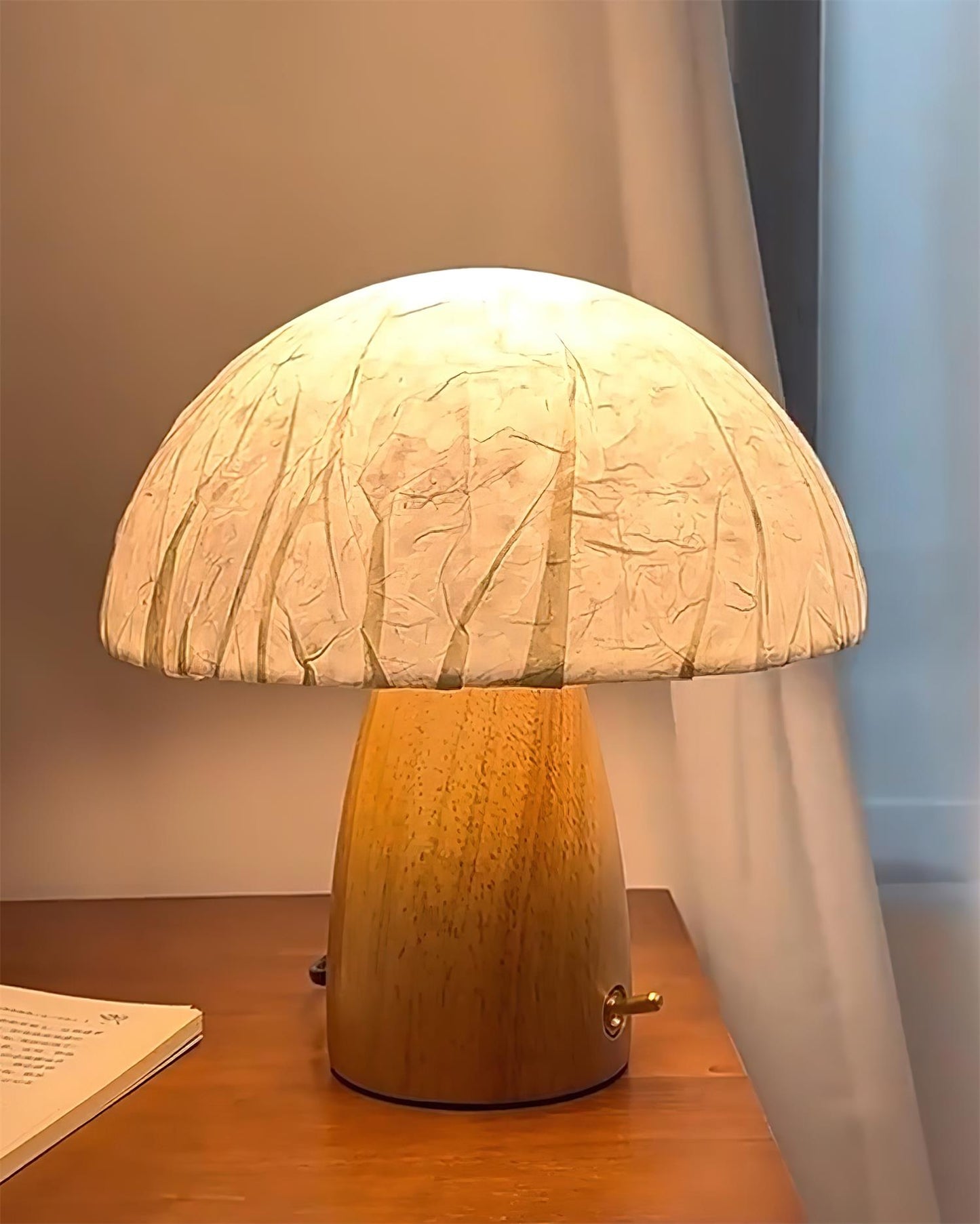 Alice Mushroom Table Lamp - Loonglight