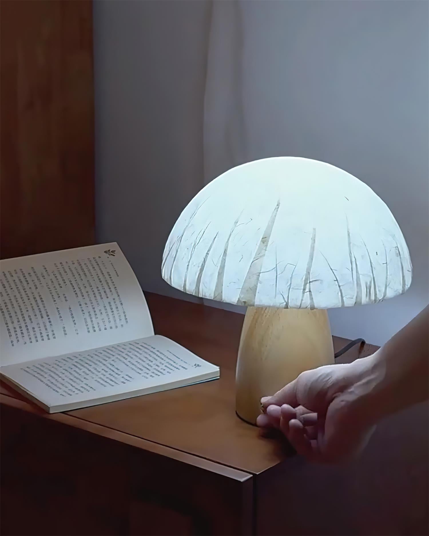 Alice Mushroom Table Lamp - Loonglight