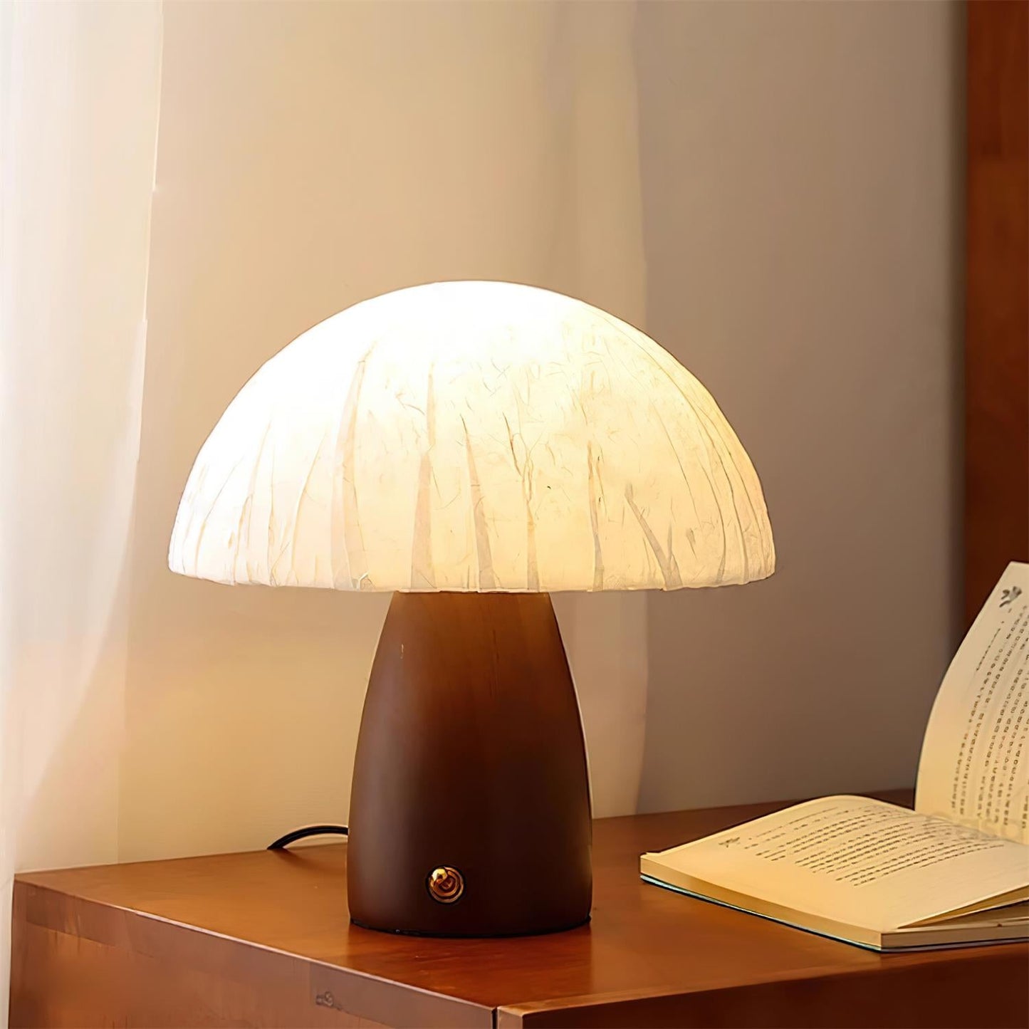 Alice Mushroom Table Lamp - Loonglight