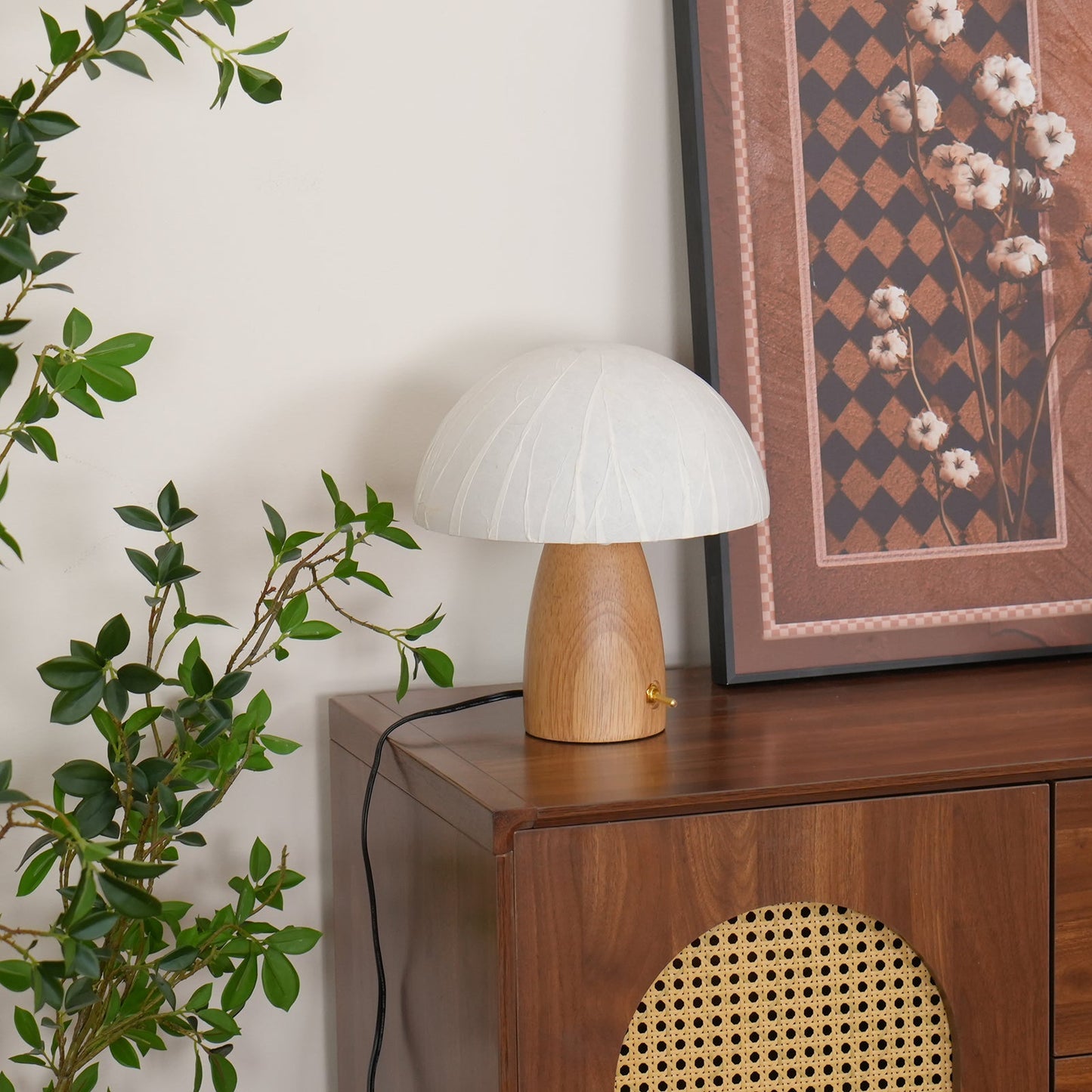 Alice Mushroom Table Lamp - Loonglight