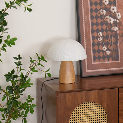 Alice Mushroom Table Lamp - Loonglight
