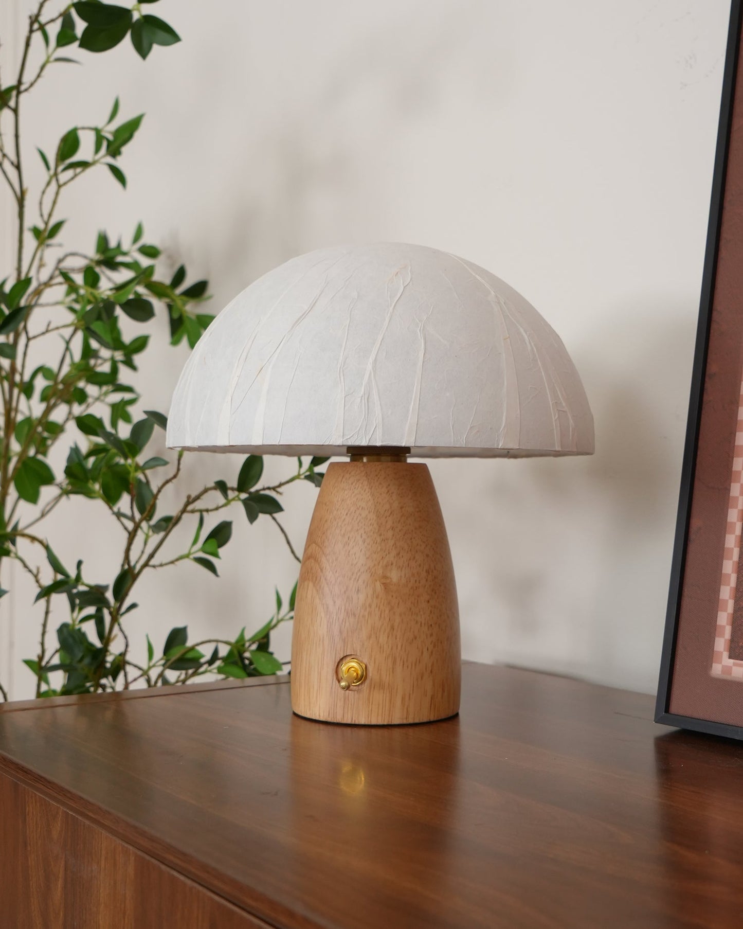 Alice Mushroom Table Lamp - Loonglight