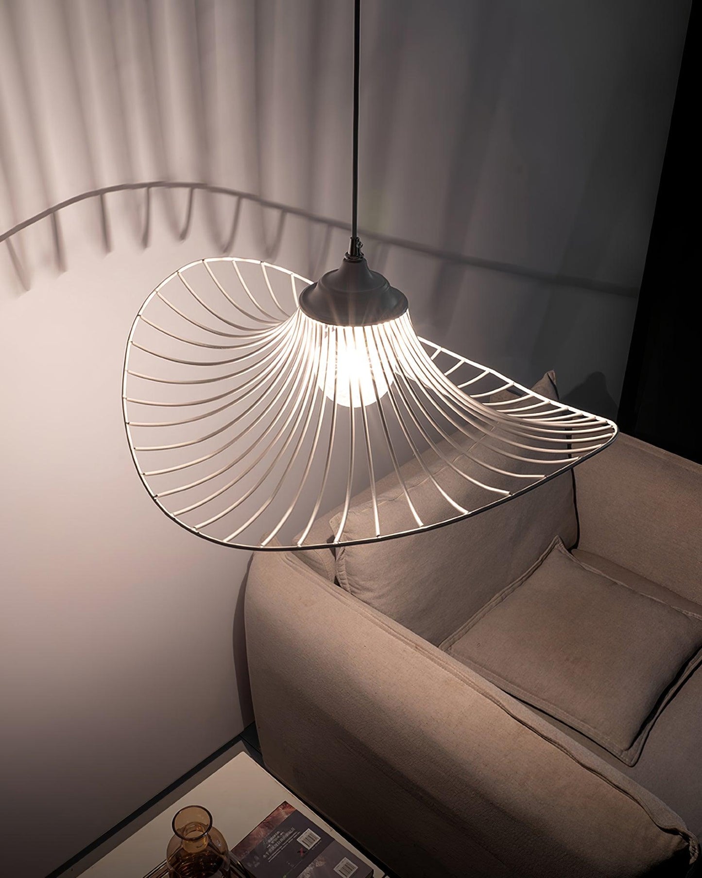 Alice Hat Pendant Light - Loonglight