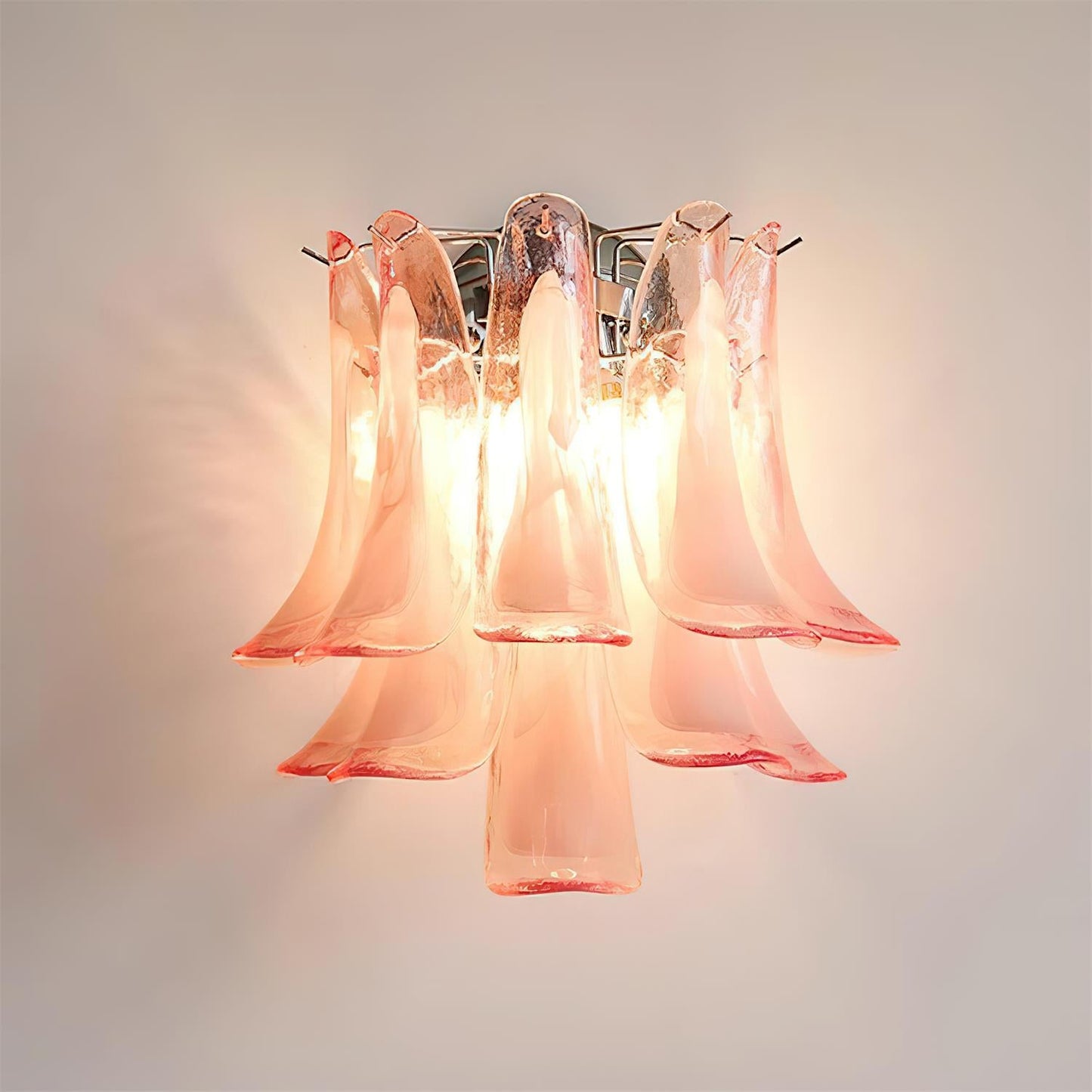 Alrinis Sculptural Glass Wall Lamp