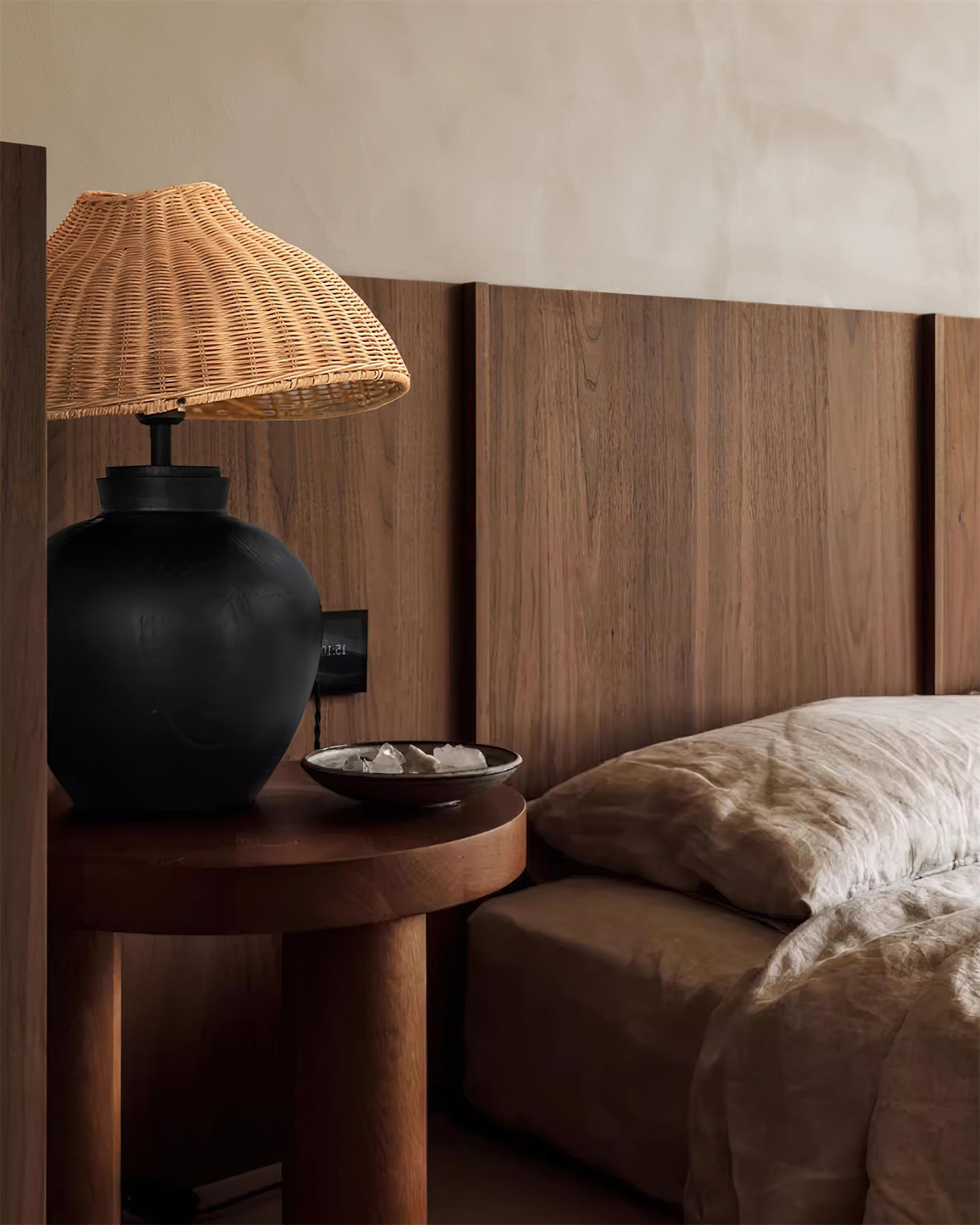 Amalia Table Lamp - Loonglight