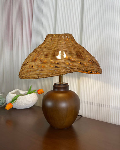 Amalia Table Lamp - Loonglight