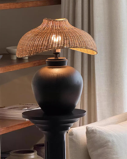 Amalia Table Lamp - Loonglight
