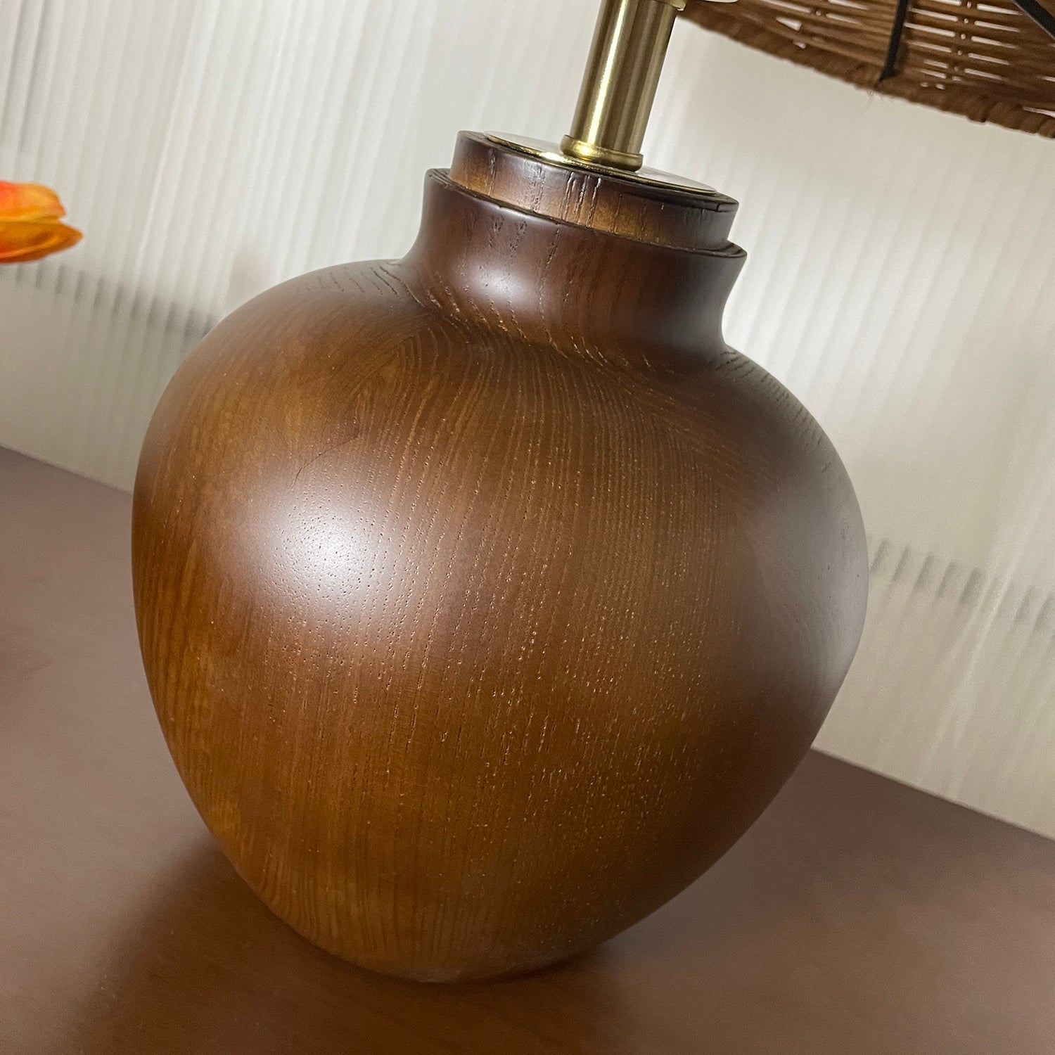 Amalia Table Lamp - Loonglight