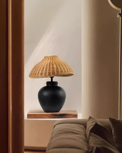 Amalia Table Lamp - Loonglight