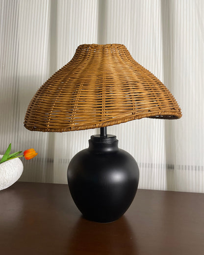 Amalia Table Lamp - Loonglight