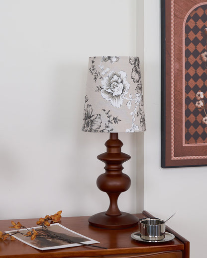 Ariana Table Lamp - Loonglight