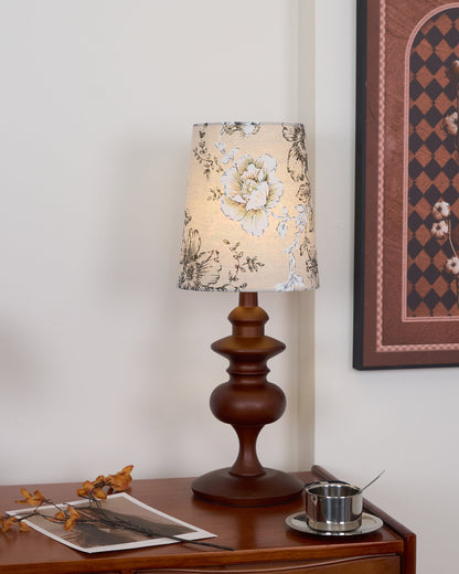 Ariana Table Lamp - Loonglight