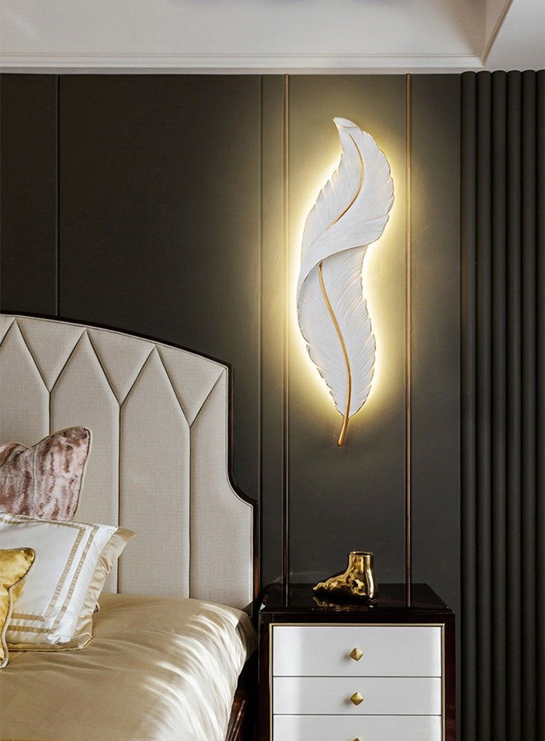 Art Deco Feather Wall Light - Loonglight