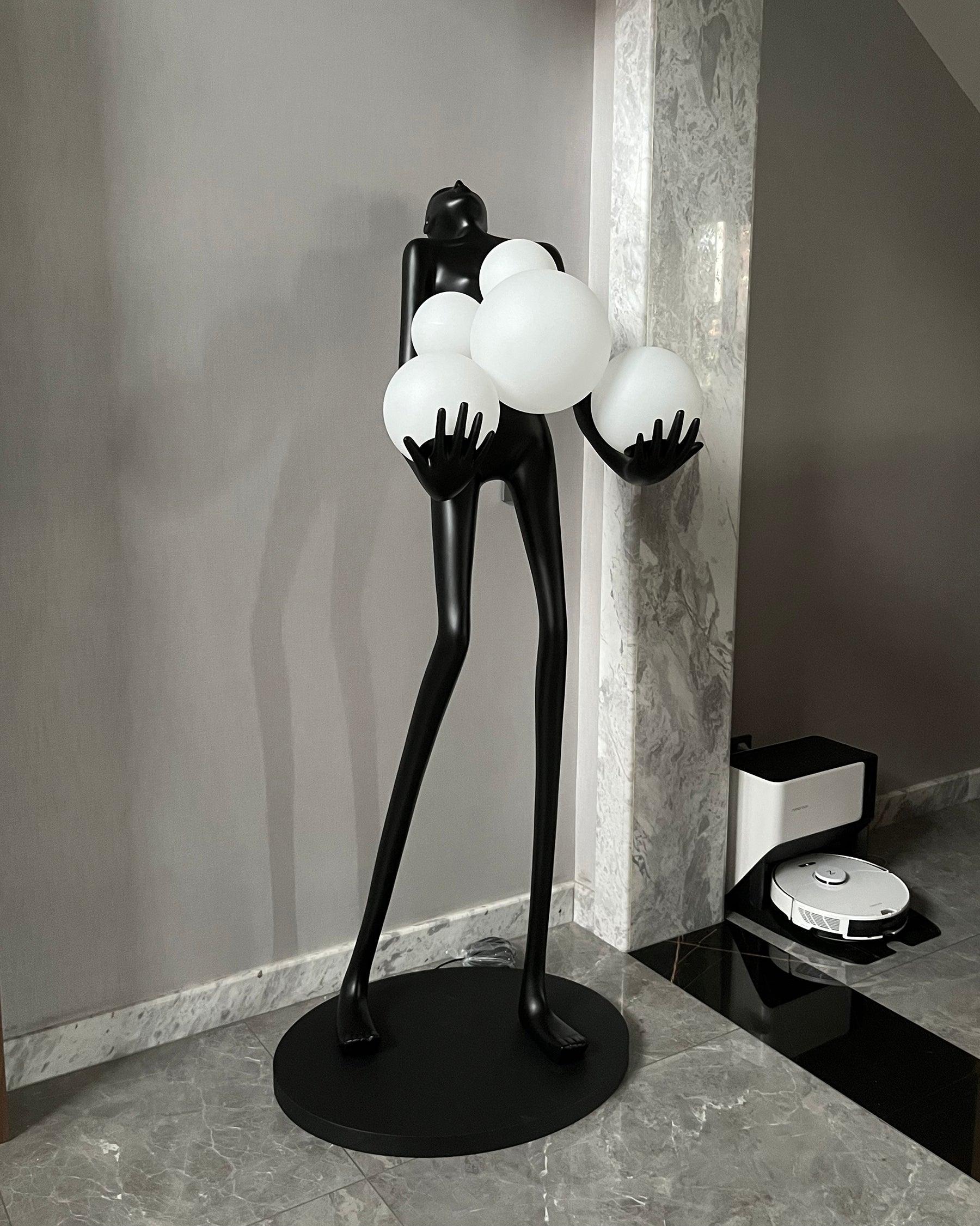 Artistic Figure Floor Lamp - Loonglight