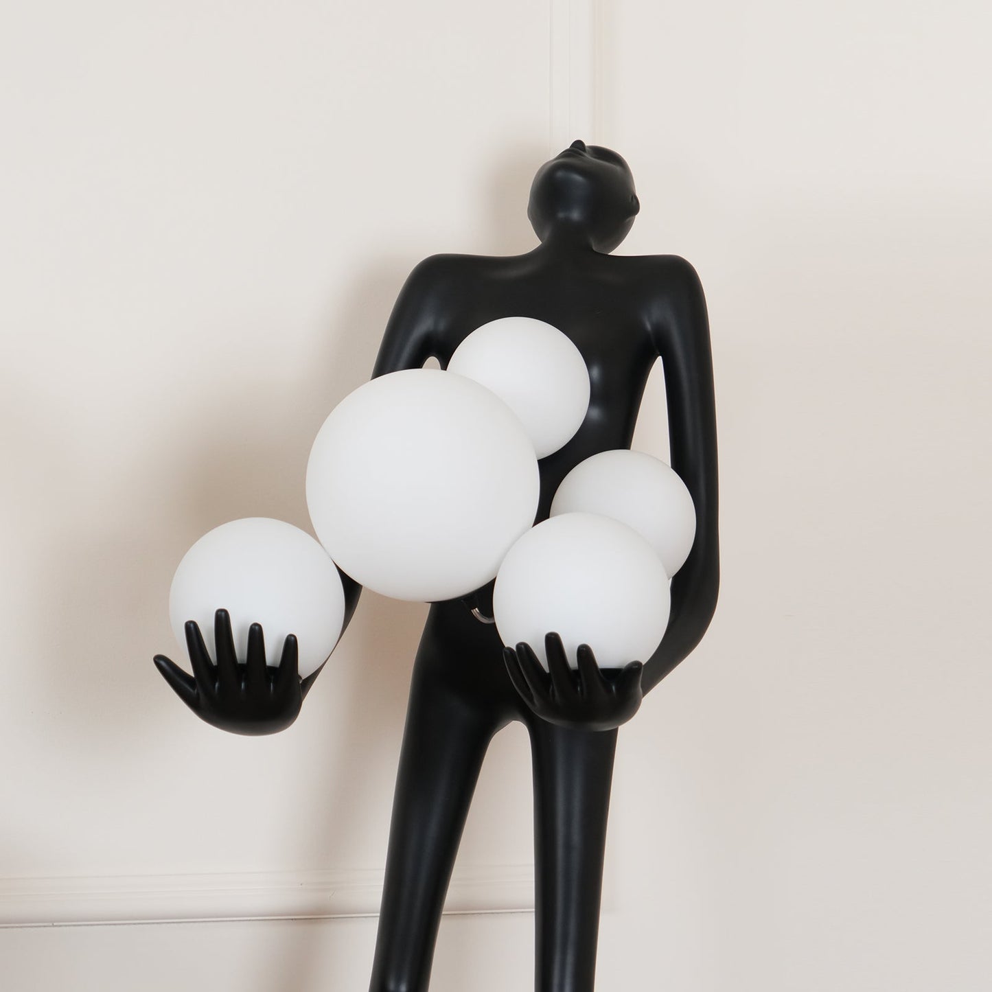 Artistic Figure Floor Lamp - Loonglight