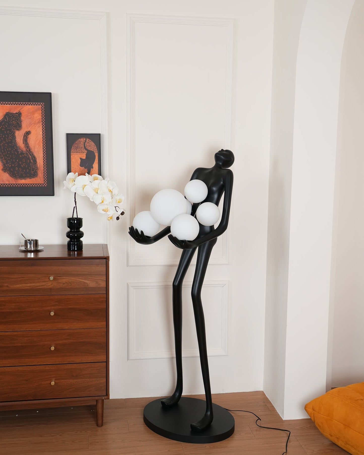 Artistic Figure Floor Lamp - Loonglight