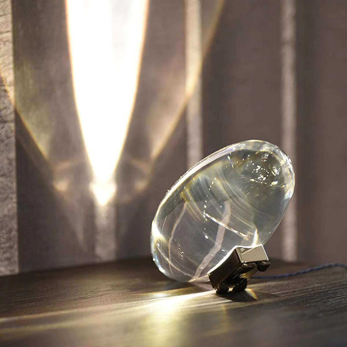 Atman Crystal Table Lamp - Loonglight