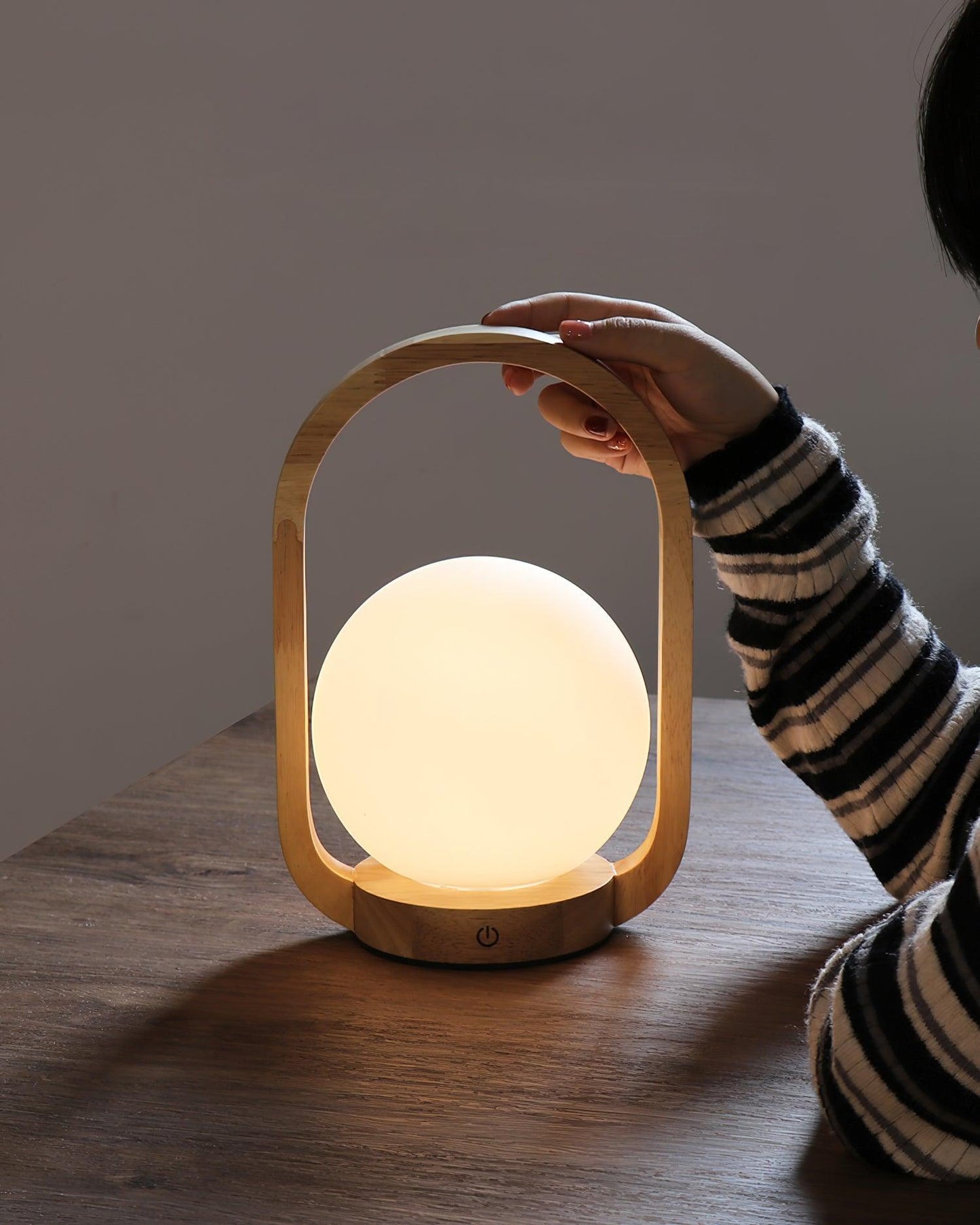 Tavellio Wooden Portable Table Lamp - Loonglight