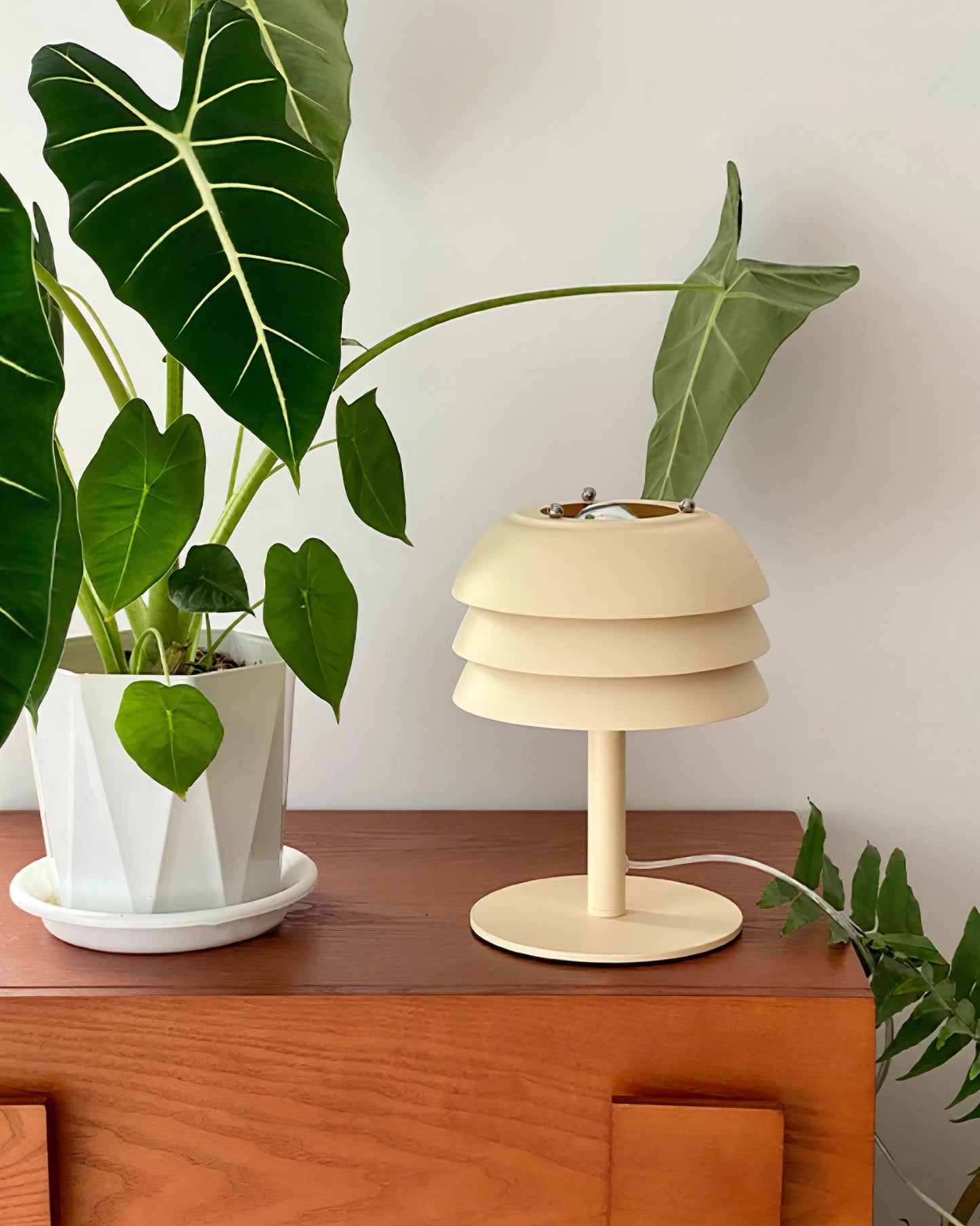 Aulenti Table Lamp - Loonglight