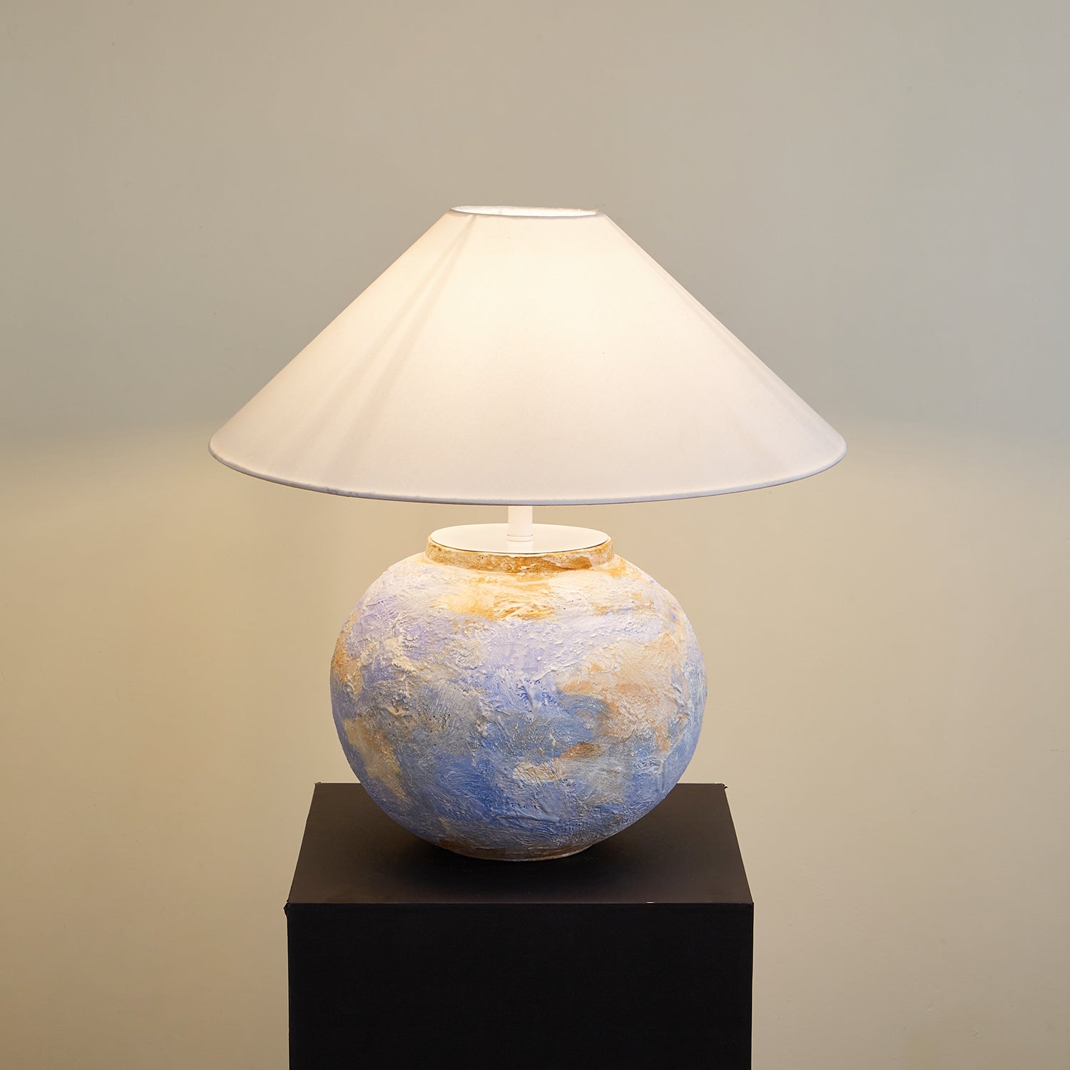 Bailey Table Lamp - Loonglight