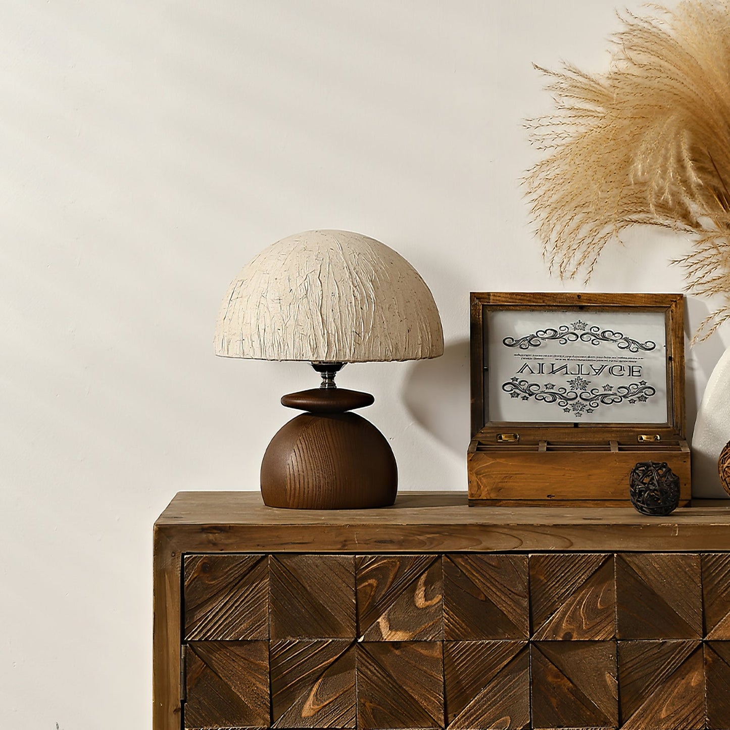 Basira Table Lamp - Loonglight