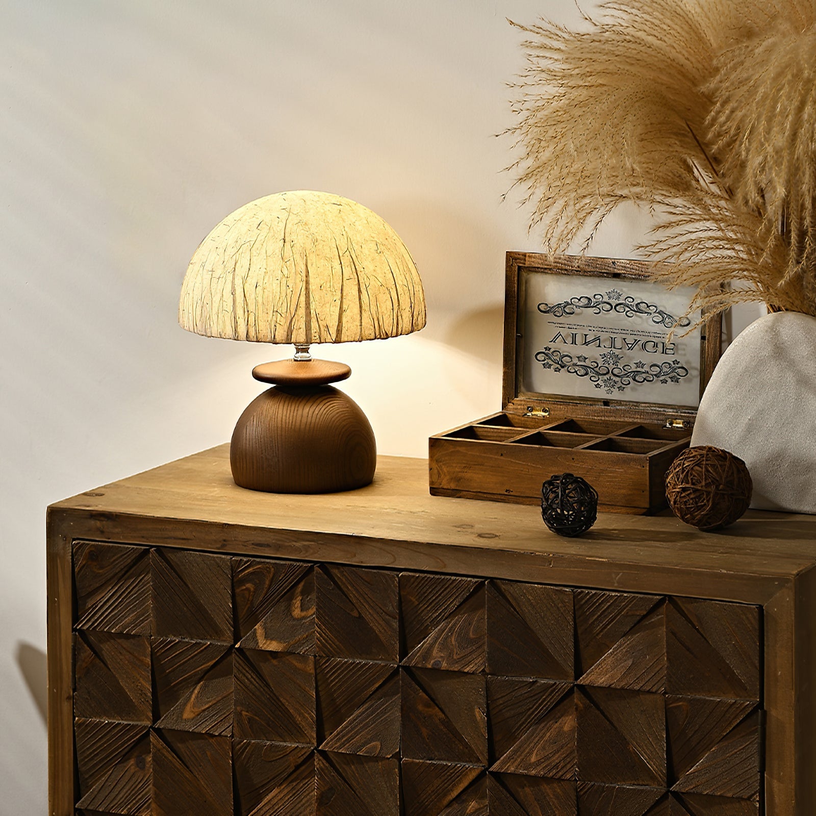 Basira Table Lamp - Loonglight