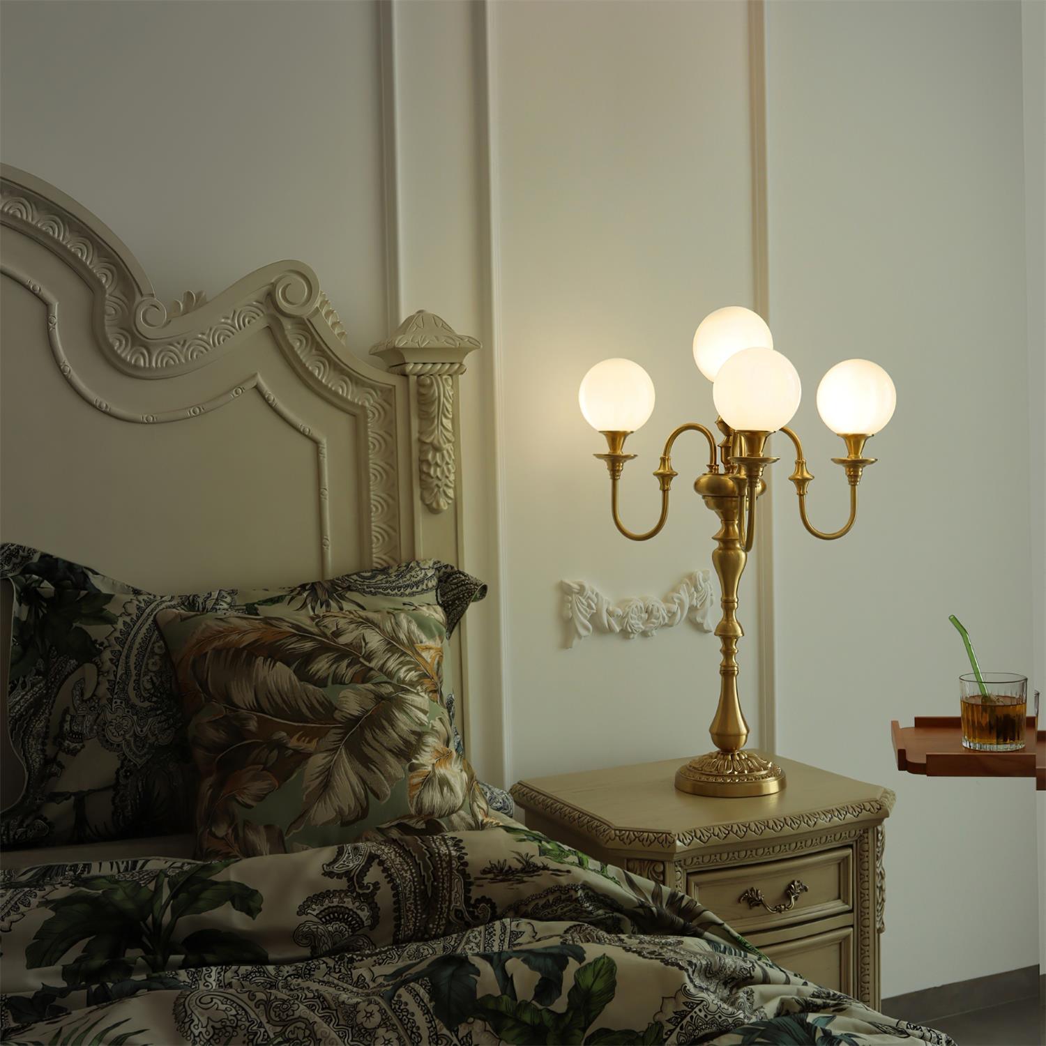 Beatty Brass Table Lamp - Loonglight