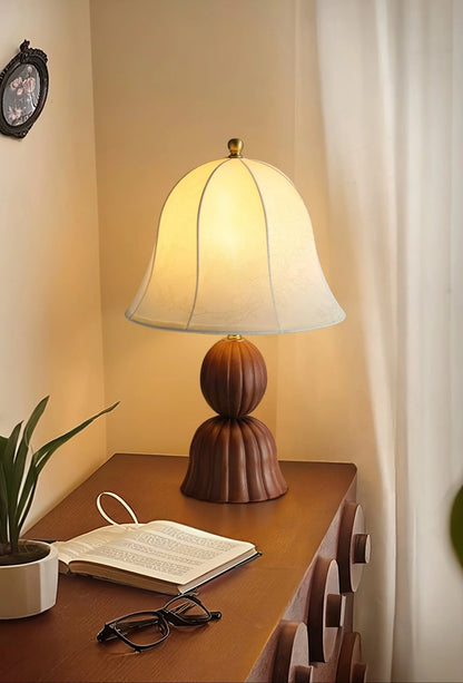 Belle Cour Table Lamp - Loonglight