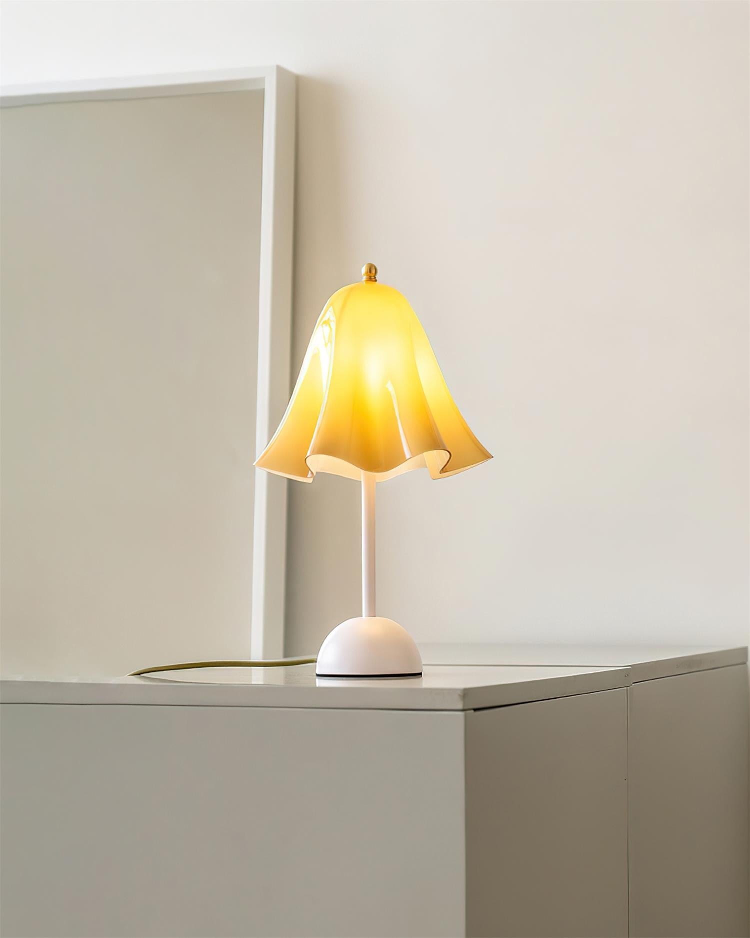 Bellis Table Lamp - Loonglight